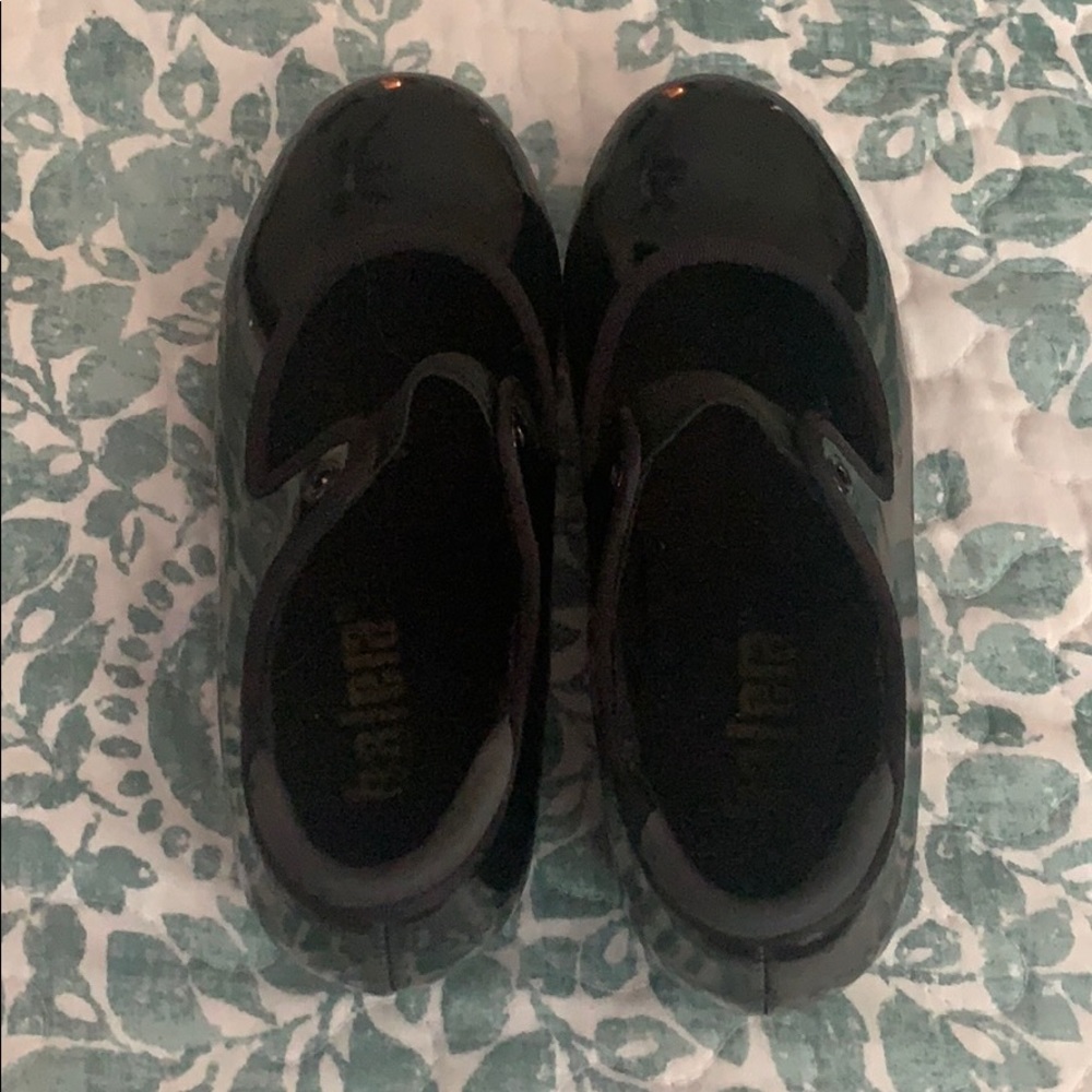 Black girls tap shoes